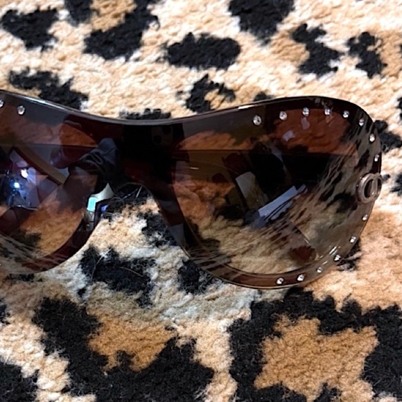 ITALIAN DESIGN BROWN WITH STONES SUNGLASSES - Picture 2 of 4